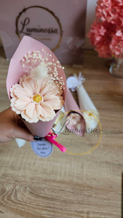 Blumen Bouquet aus Sojawachs – Gastgeschenk für Hochzeit & Taufe